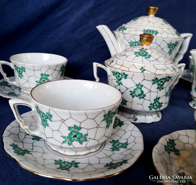 Dt/399 – 6-person Zsolnay elf-eared tea set with Orbán Gizi decoration