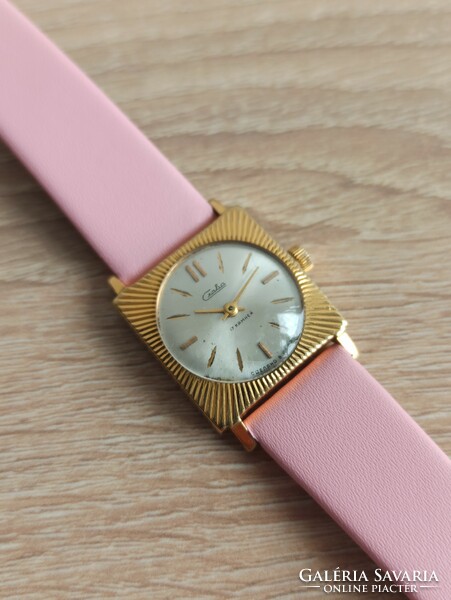 Slava mechanical women's wristwatch