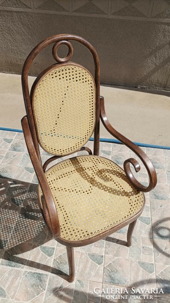 6 Thonett style chairs