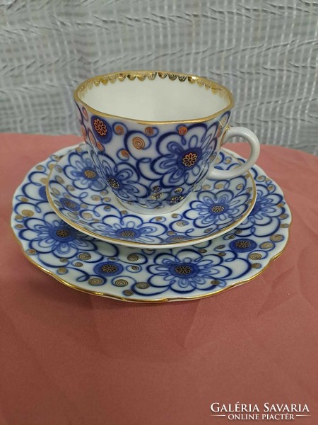 Lomonosov porcelain breakfast collection, hand painted cup, flawless, display case condition