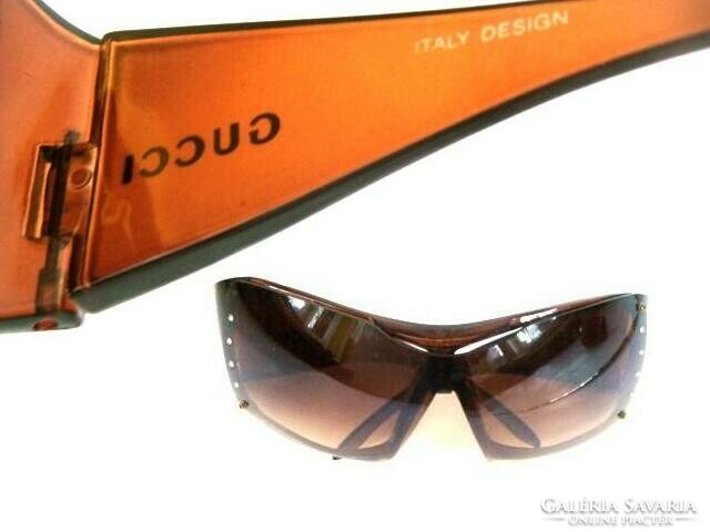 Gucci italy design sunglasses