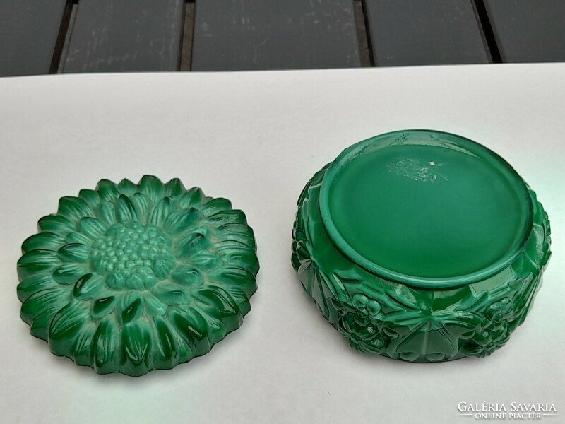 A fabulous flawless malachite glass jewelry holder