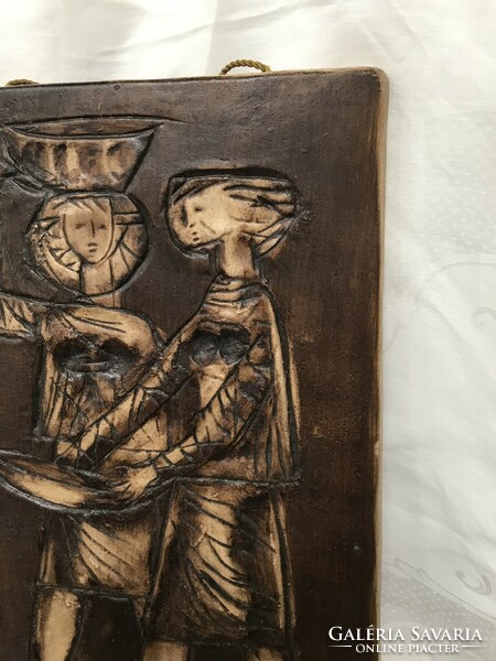 Sóskuti ‘68. Jelzett a keramikus bekarcolásával kerámia falikép