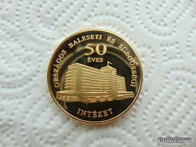 National Accident and Emergency Institute gold-plated commemorative medal diameter 43 mm weight 37.64 Grams