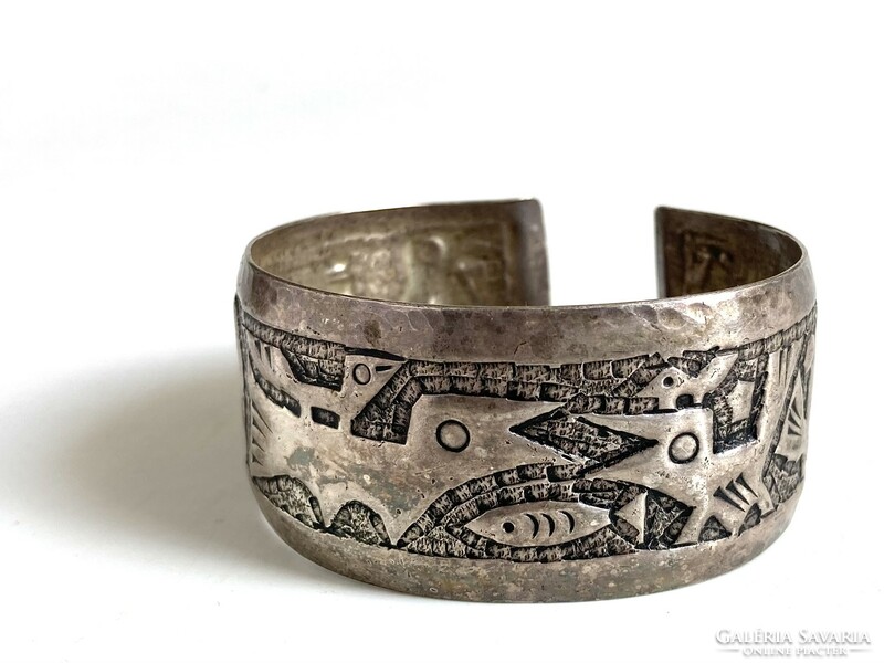 Gold jewelry bracelet from Kopcsányi Otto