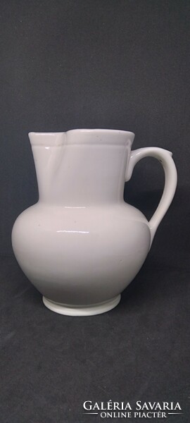 Zsolnay jug, spout