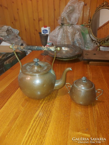 Antique copper teapot and sugar bowl, size and weight indicated!