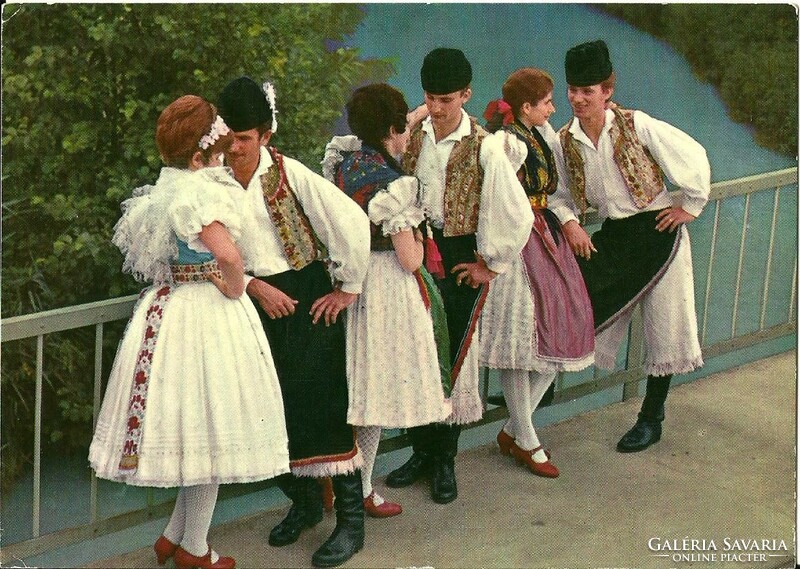 Postcard = Kapuvári folk costume