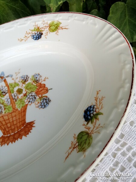 Offering bowl with blackberry pattern decor