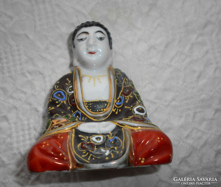 Régi jelzett japán Satsuma porcelán figura