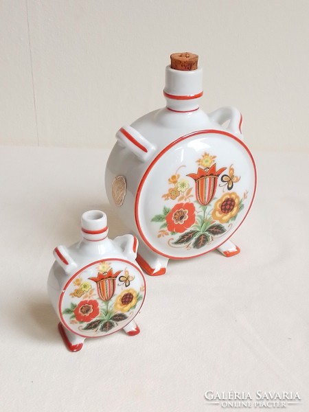 Two different sizes, old Zsolnay porcelain decorative water bottles, with the same pattern, display decoration, nipp