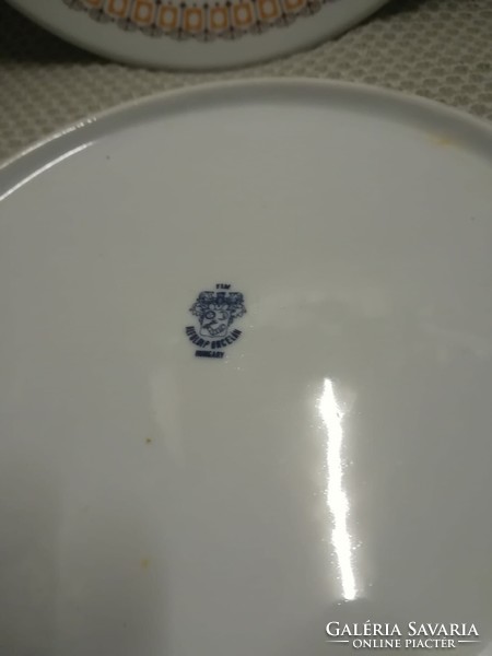Alföldi porcelán lapos tányér, terrakotta dekorral