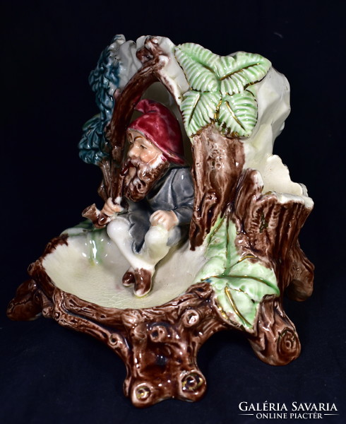 Around 1900 Eichwlad majolica dwarf figure caspo