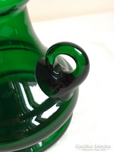 Régi masszív formába fújt sötét zöld üveg kiöntő füles palack váza Ingrid Glass különleges 25,5 cm