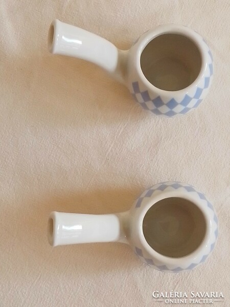 Two small pipe-shaped porcelain brandy liqueur cups, a pair of glasses, German, platzl, blue check pattern.