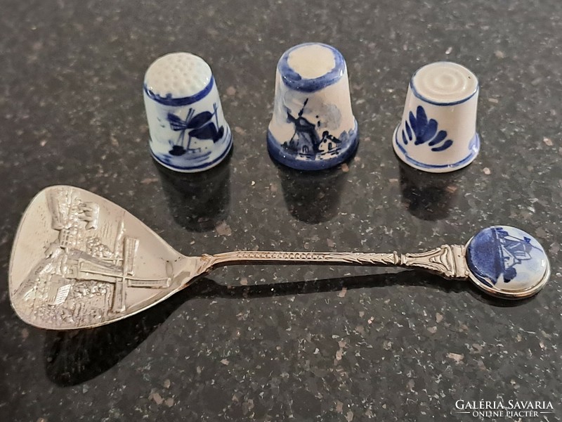 Vintage Delft porcelán gyűszű ezüstözött porcelánbetétes jelzett kávéskanállal