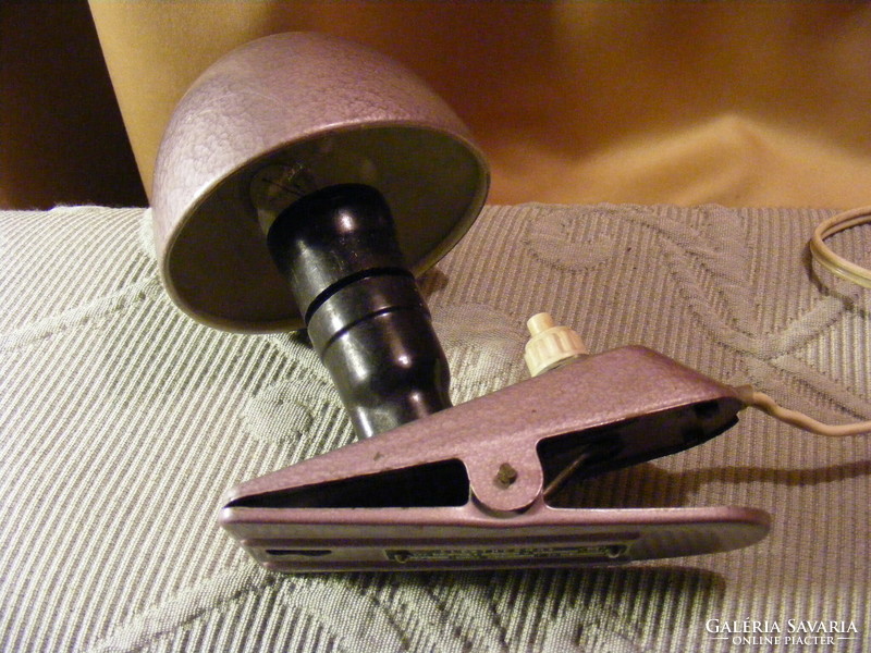 Retro clip mushroom lamp
