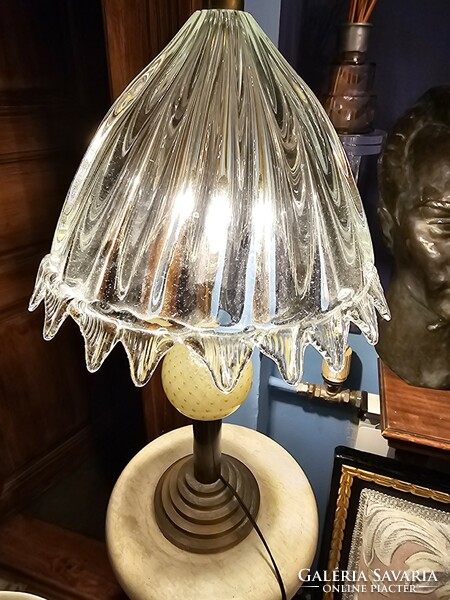 Art deco lamp