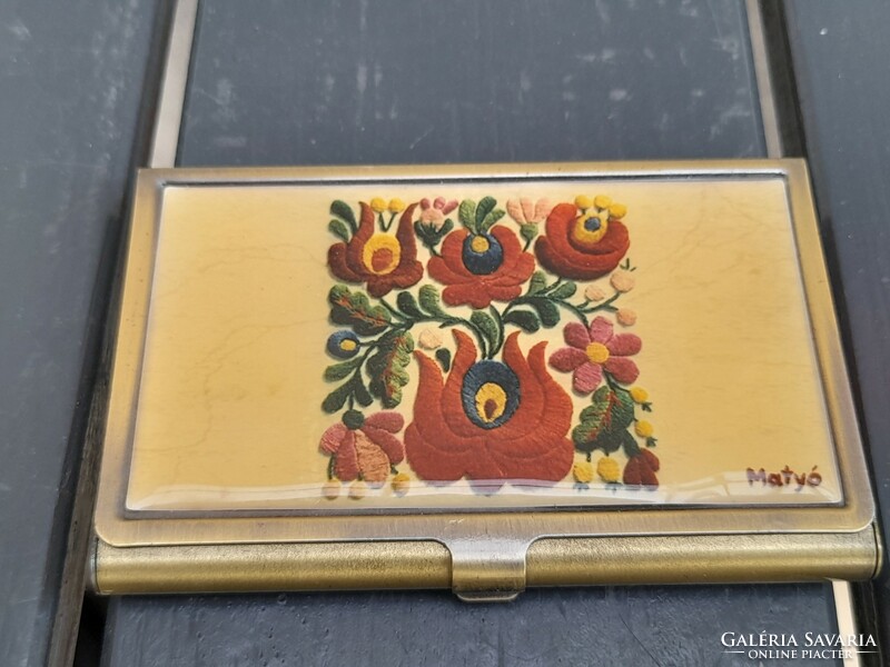 Matyó pattern box or cigarette holder never used