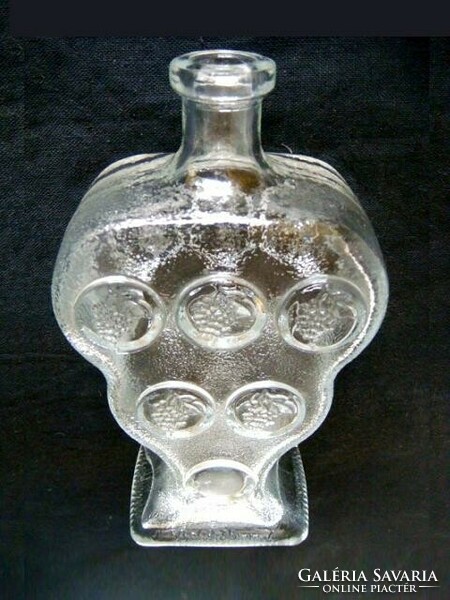 Bunch of grapes in the shape of a marked pouring bottle, design by dal santo decorative glass