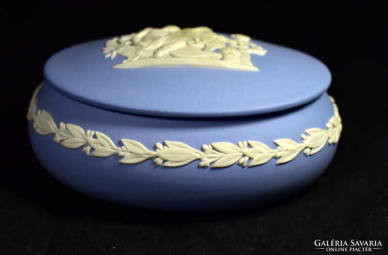 Wedgwood blue porcelain bonbonier