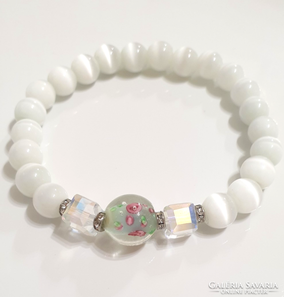 Elegant glass cat's eye bracelet with Murano decoration