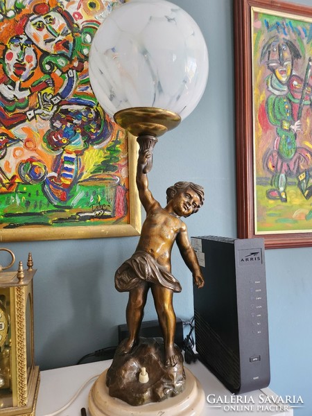 Art Nouveau bronze table lamp
