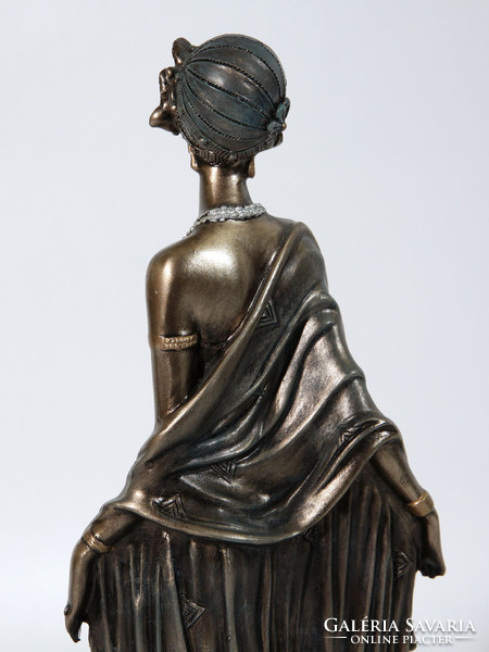 30cm art deco style female figure sculpture