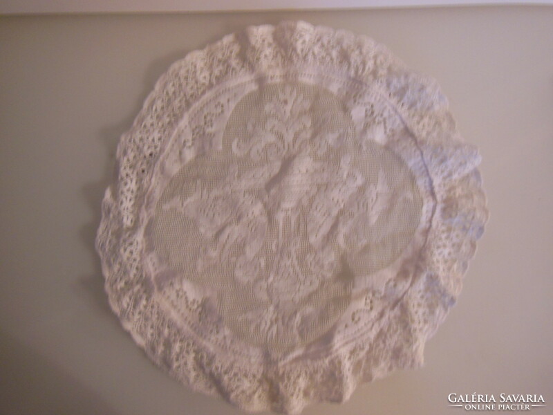 Tablecloth - lace - 35 cm - handmade - snow white - old - Austrian - flawless