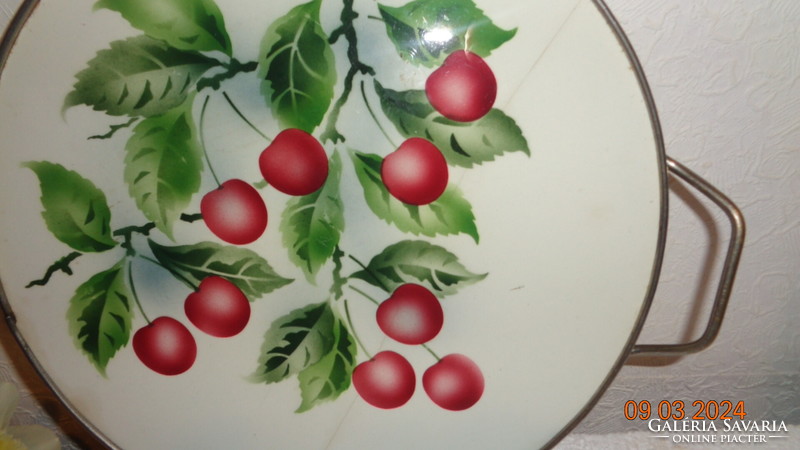 Századforduló idején készült , osztrák cseresznye dekoros asztalközép , fémkeretben