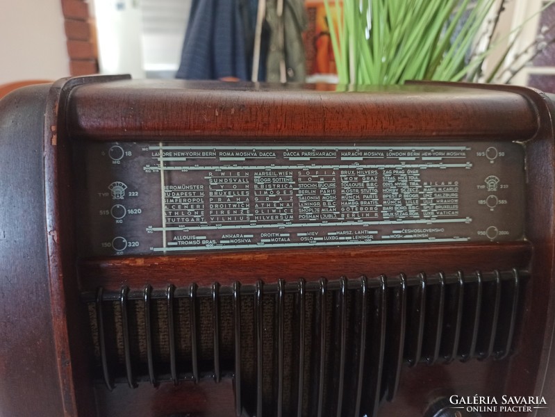 Szép Orion 222 csöves régi rádió