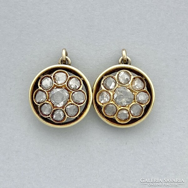 14 Ancient gold earrings with diamonds approx. 1.00 Ct.