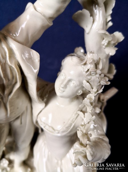 Dt/408 – antique, rococo porcelain sculpture ensemble from the middle of the 18th century