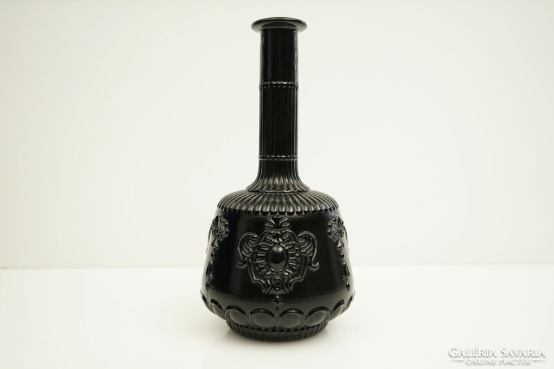Gyönyörű Fekete Üveg Váza / Retró váza / Vintage stílusú