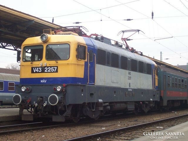 Máv v43 1976/387 szolnok - ganz mávag vm14-19 cast locomotive plates