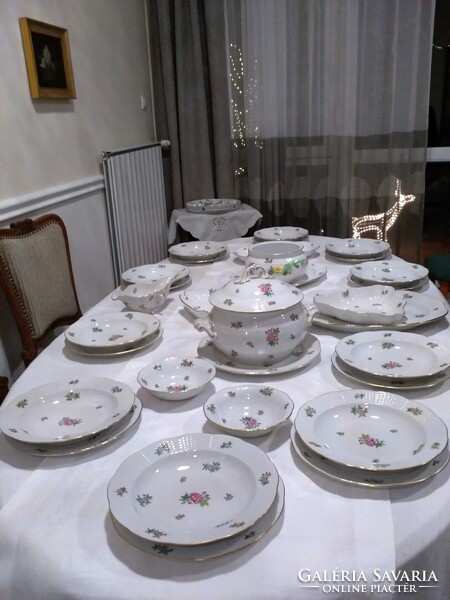 Twelve-person Herend Eton pattern tableware + tea set + appetizer menu!