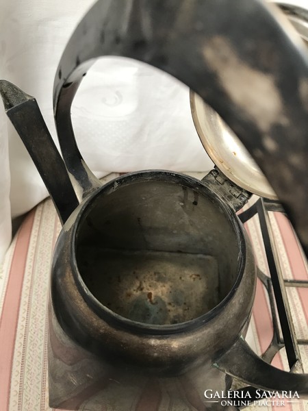 Szecessziós  ezüstözött alpakka Szandrik gyárban készült állványos   melegítős teafőző