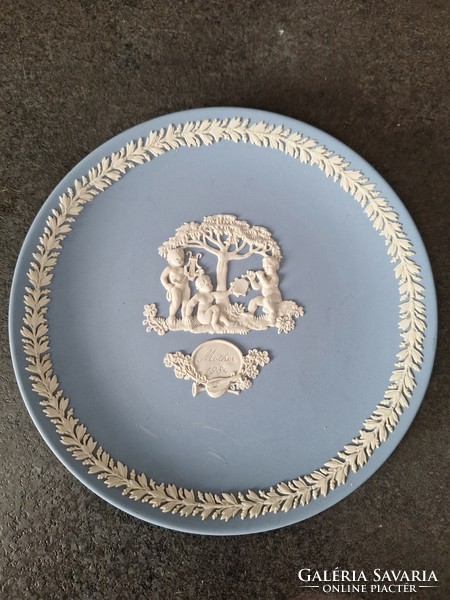 Wedgwood Mother's Day decorative bowl 1984