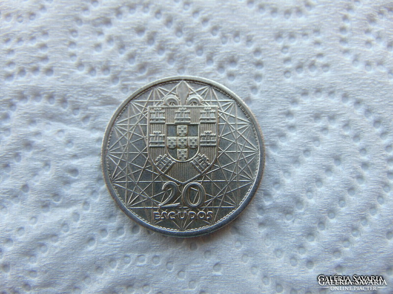 Portugália ezüst 20 escudo 1966