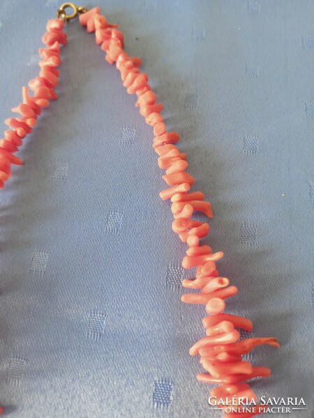 Valódi korallból készült nyaklánc 47 cm