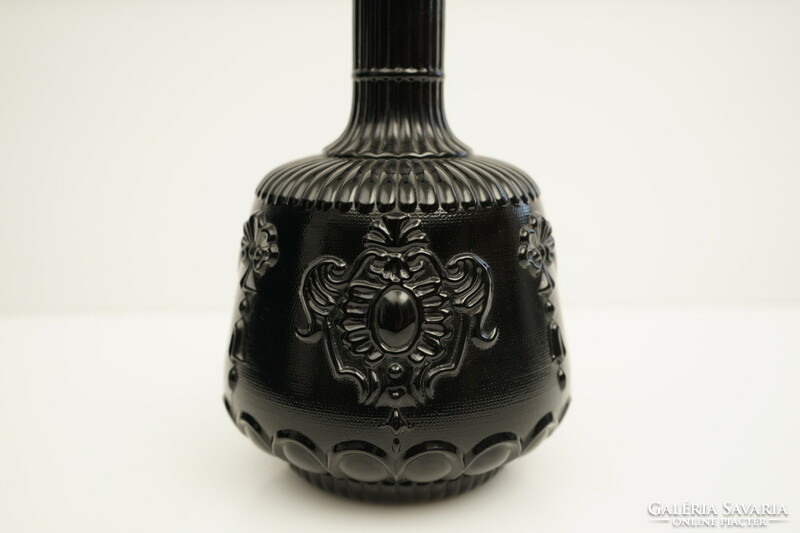 Beautiful black glass vase / retro vase / vintage style