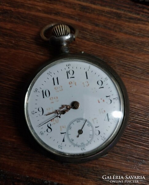 Silver remontoir 10 rubies pocket watch