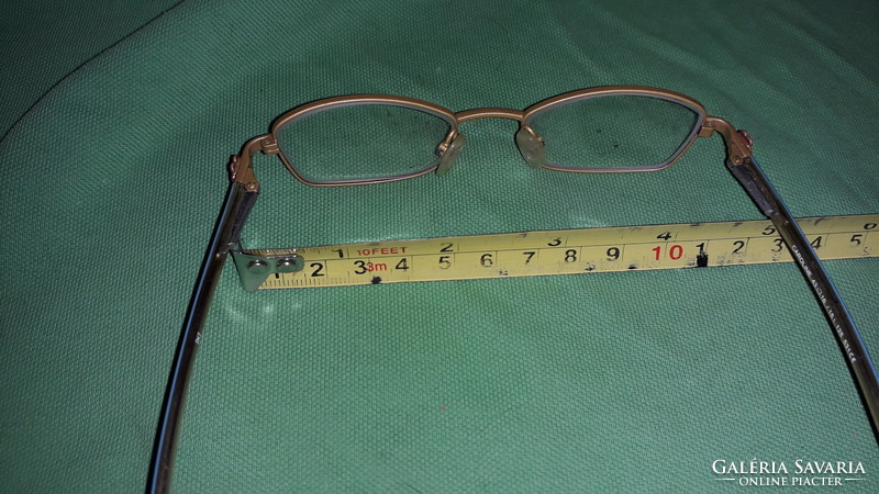 Minőségi üveglencsés gyermek szemüveg kb. 0,5 -s a képek szerint 6.