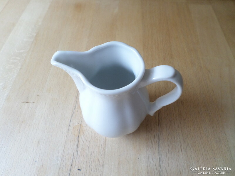 Tognana Italian white porcelain small spout 1 dl