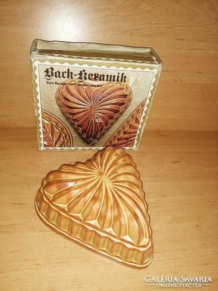 Kerámia kalács süteménysütő forma 18*21 cm (bb)