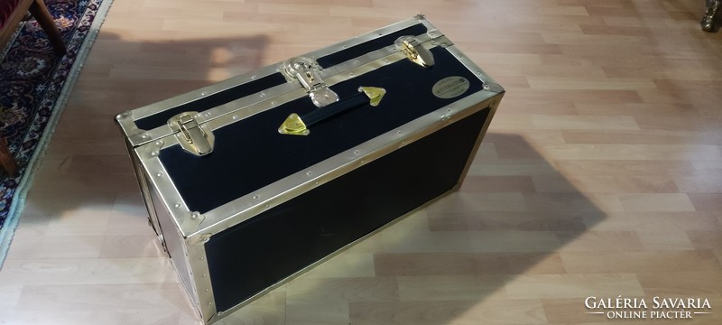 Copper-plated travel trunk suitcase copper