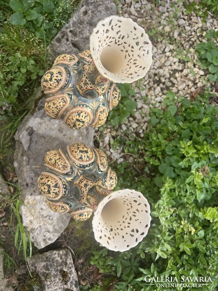 A pair of Zsolnay vases with a Persian pattern. From 1880.