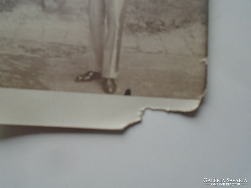 D201897   Katona egészalakos fotója  1910k
