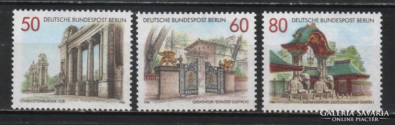 Postal cleaner berlin 0392 mi 761-763 5.50 euros