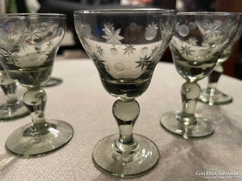 Art deco set of 6 polished stemmed glass liqueur glasses